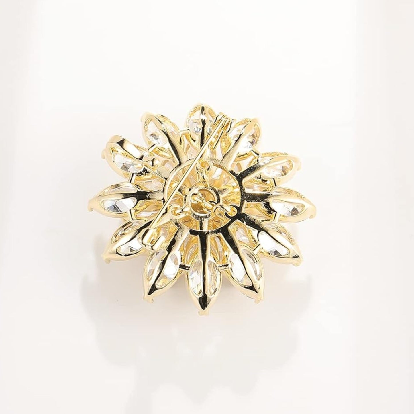 AILONMEI Luxury Snowflake Brooches Jewelry for Women Fashion